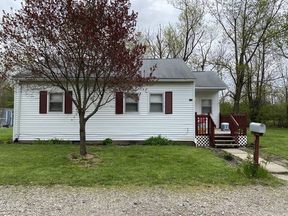 106, 108 & 112 Wayne Ave, & 228-230 E 1st St, London, OH 43140